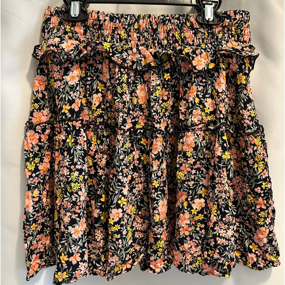American Eagle Ruffle Mini Skirt
